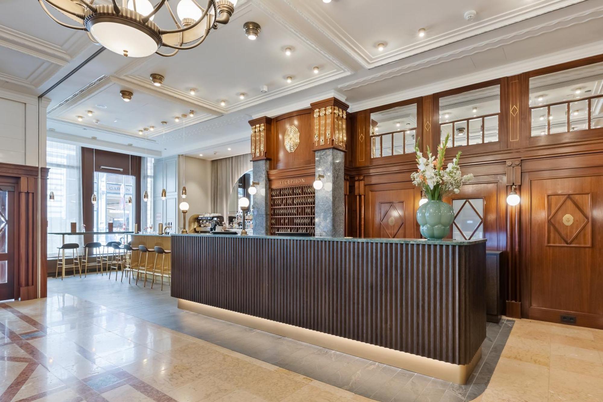Hotel Astoria Vienna, Curio Collection By Hilton Вена Экстерьер фото