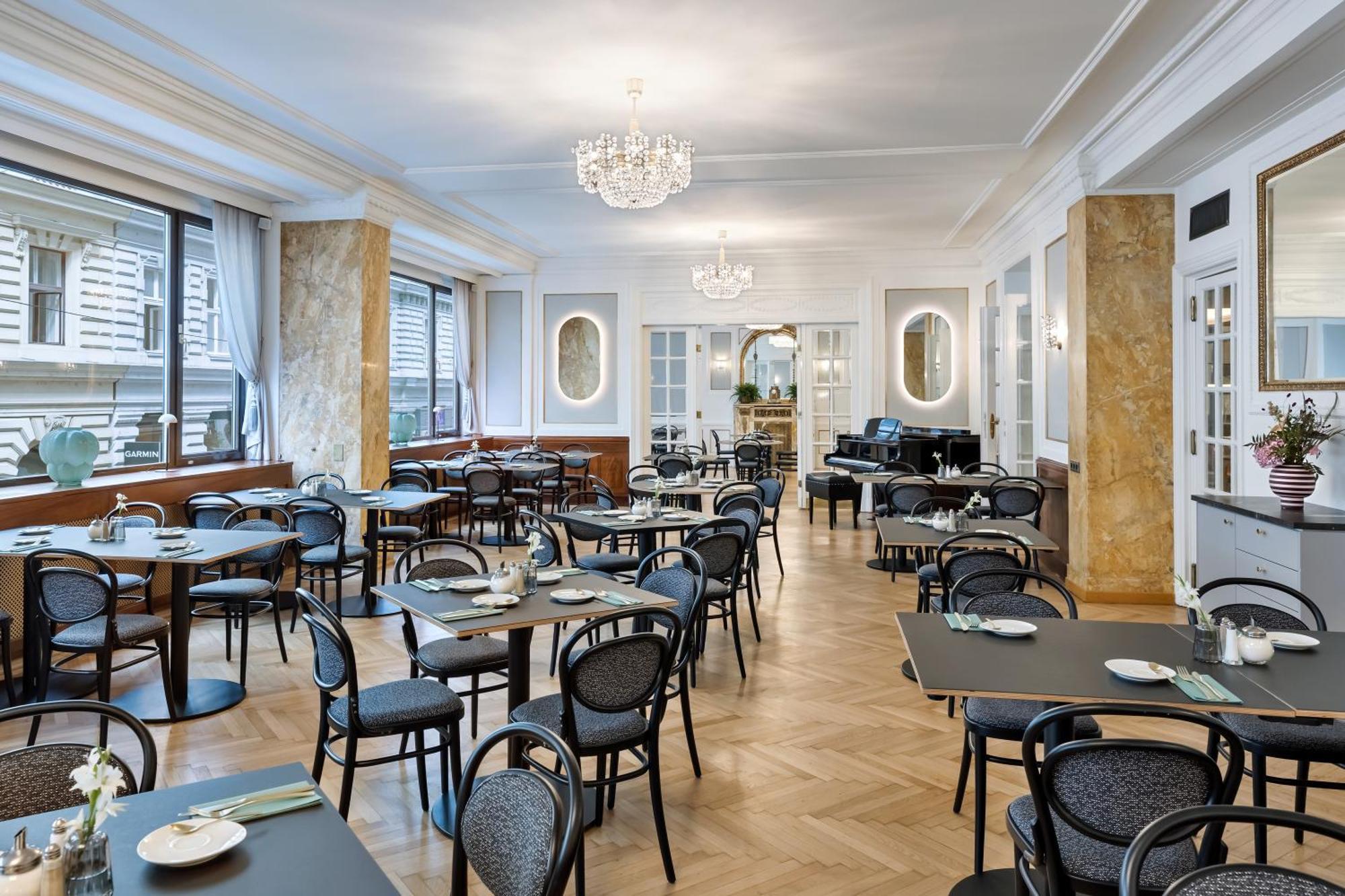 Hotel Astoria Vienna, Curio Collection By Hilton Вена Экстерьер фото